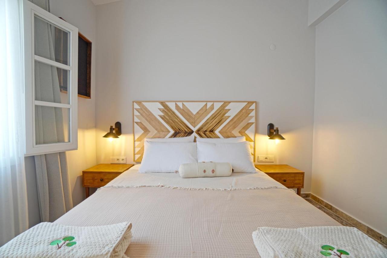 Pom Alacati Boutique Otel Çeşme Exterior foto