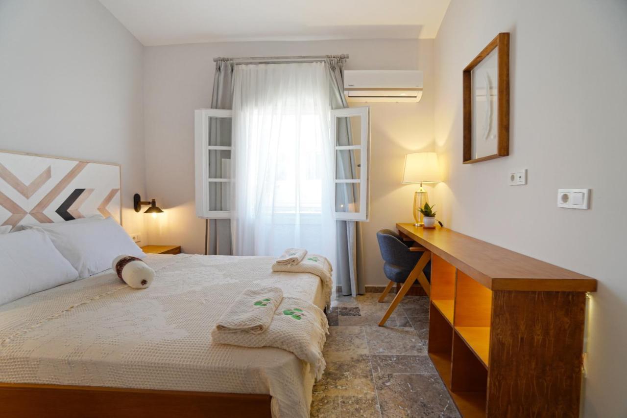 Pom Alacati Boutique Otel Çeşme Exterior foto